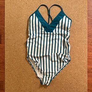 ✨ Striped Teal & White One-Piece Maternity Swimsuit – Size Large – EUC ✨